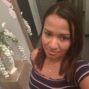 Meet your Posher, Eleonora